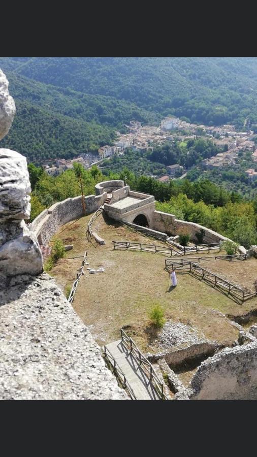 Alba Matesina Bed & Breakfast Sant'Angelo d'Alife Bagian luar foto